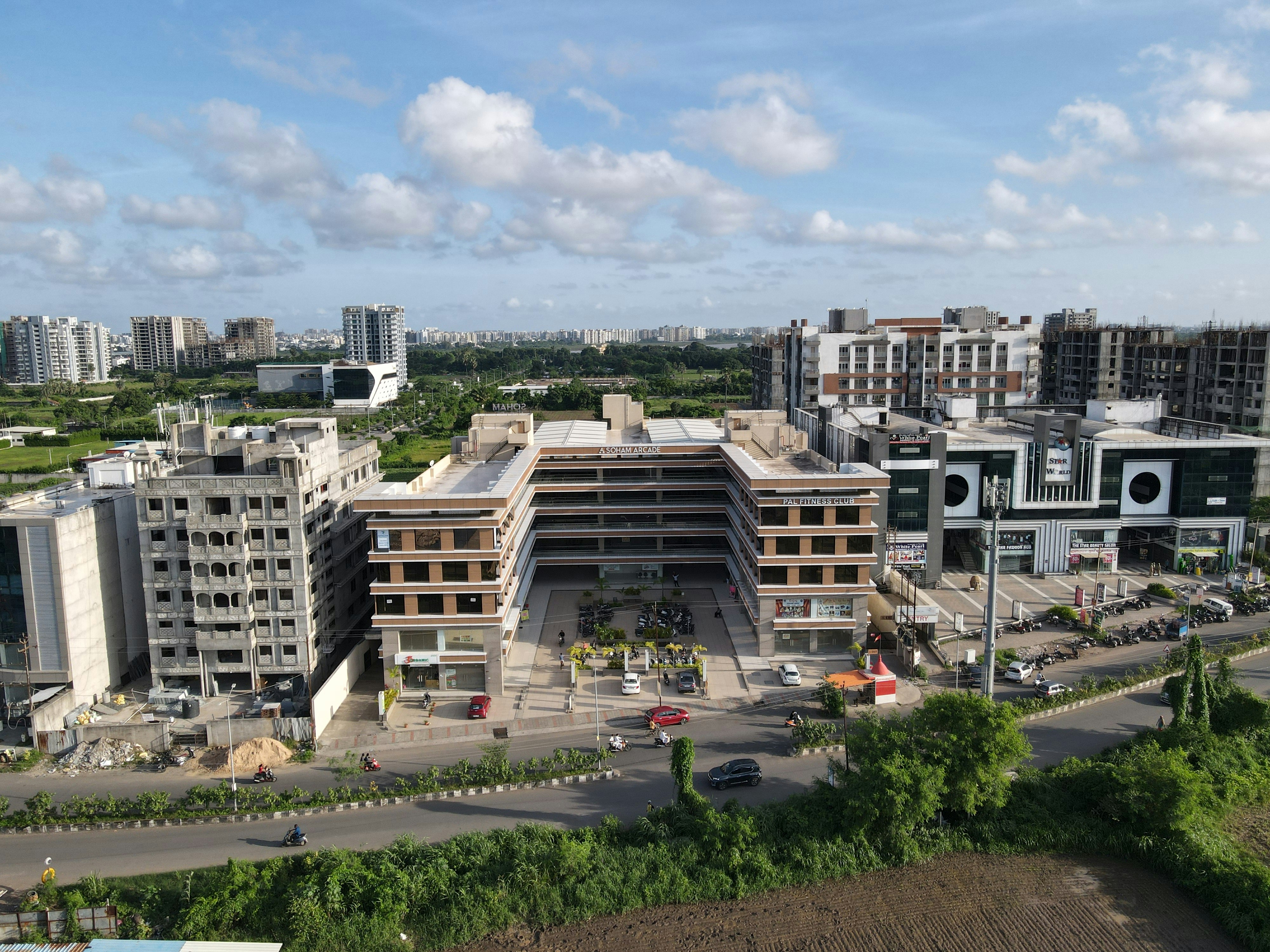 Aravindh Residence